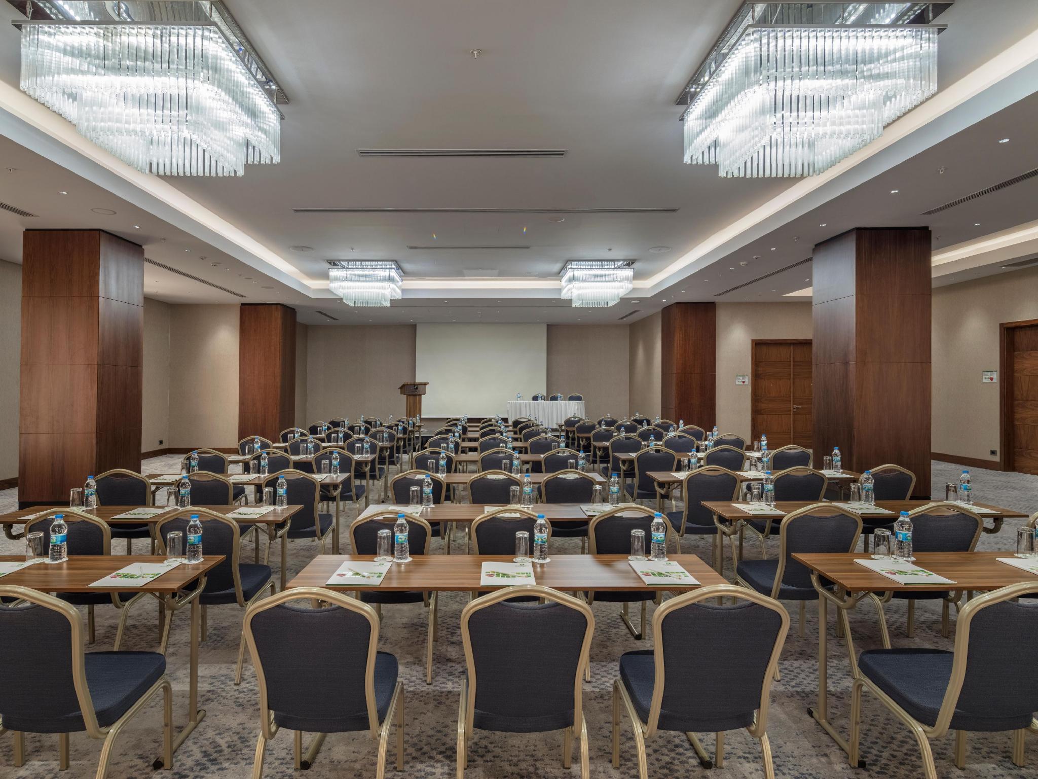Holiday Inn Istanbul - Tuzla Bay By Ihg Exterior foto